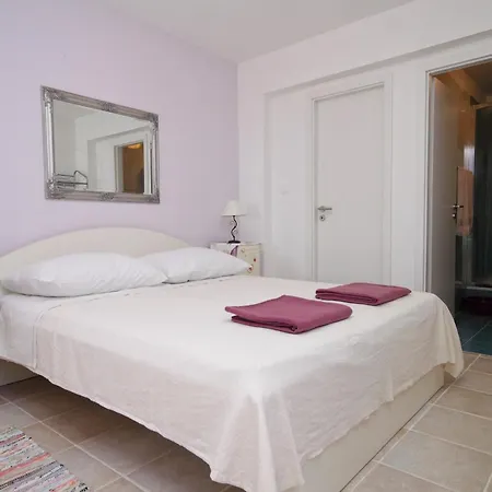 Apartament By The Sea Rastici, Ciovo - 9208 Trogir