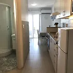 דירה By The Sea Rastici, Ciovo - 9208 טרוגיר